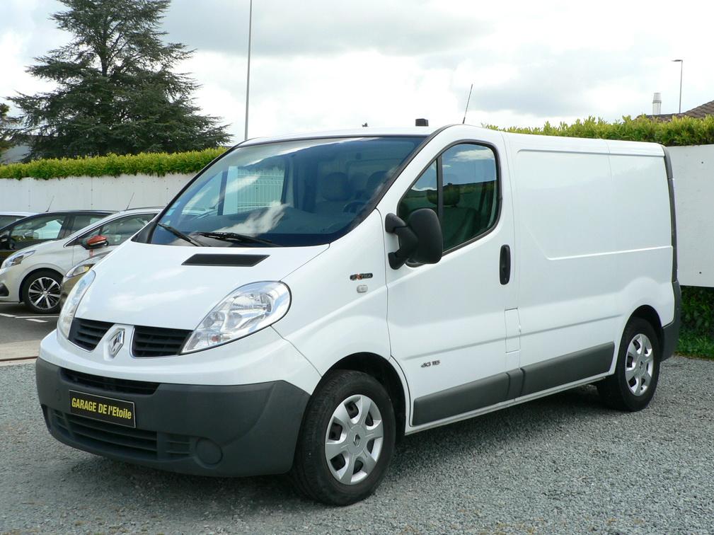 RENAULT TRAFIC