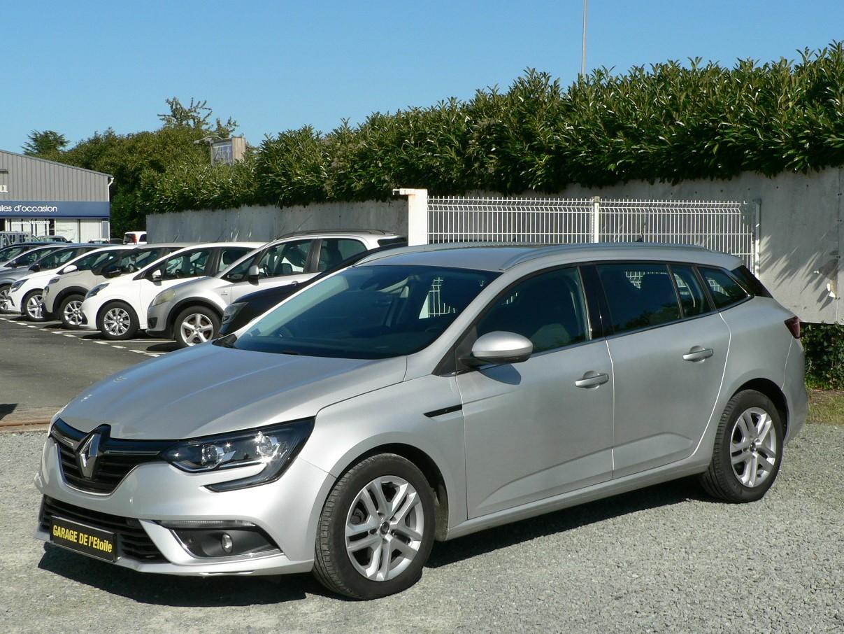 RENAULT MEGANE IV